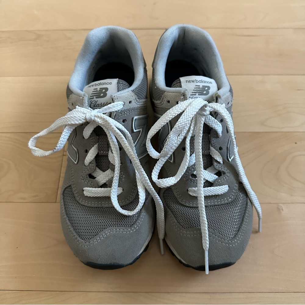 New Balance Gray Sneakers Mesh Suede Low-Top